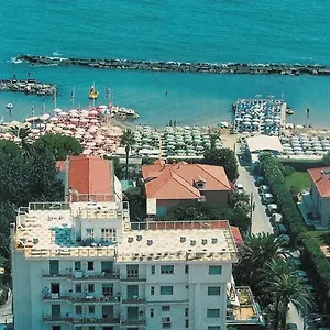Casavacanze Internazionale Apart Otel