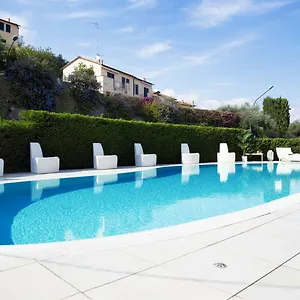 Iva Hotel